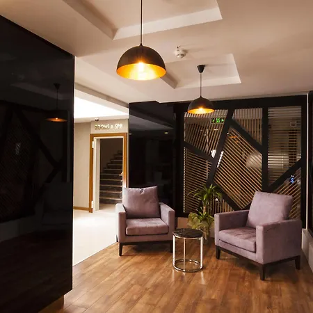 Elara Otel İzmir