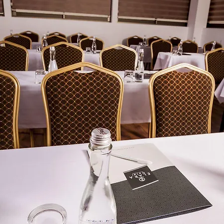 Elara Hotell Izmir